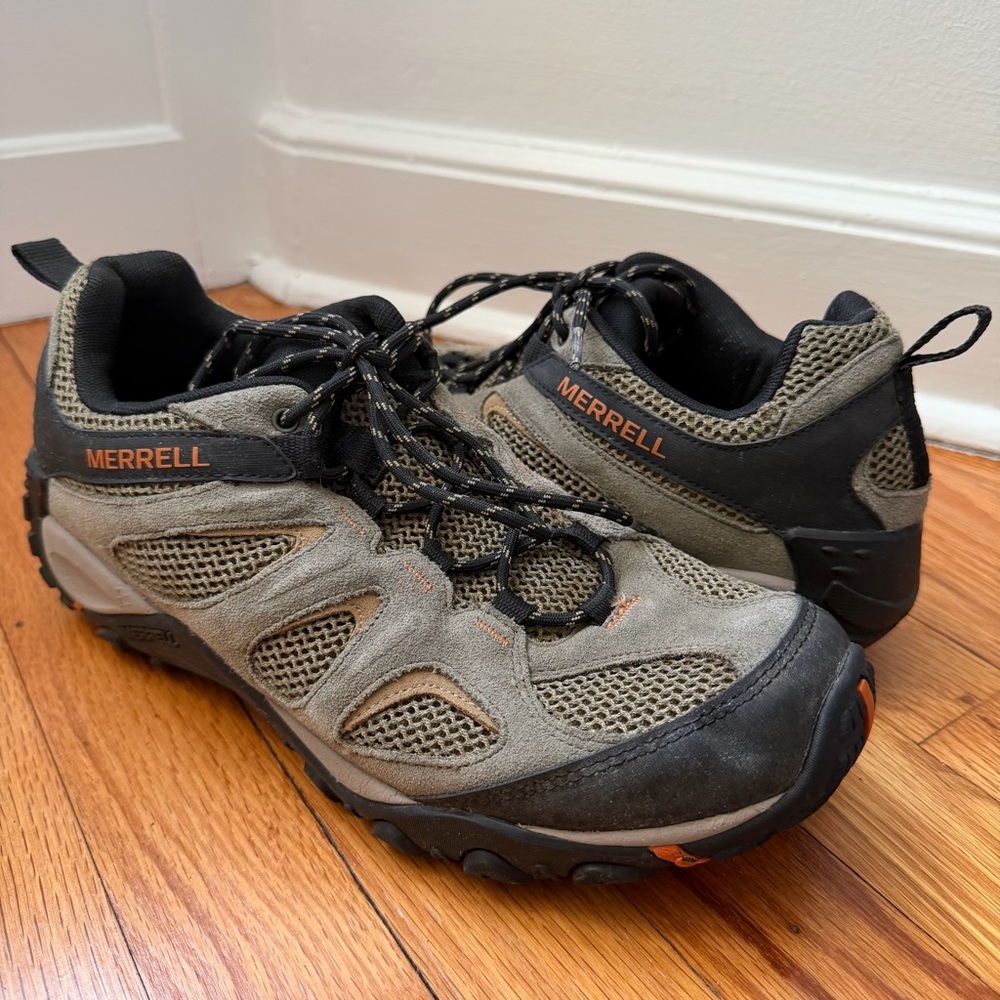 Merrell Yokota 2 Khaki/Orange Accent Suede Hiking Trail Outdoor Men’s Shoes 10.5